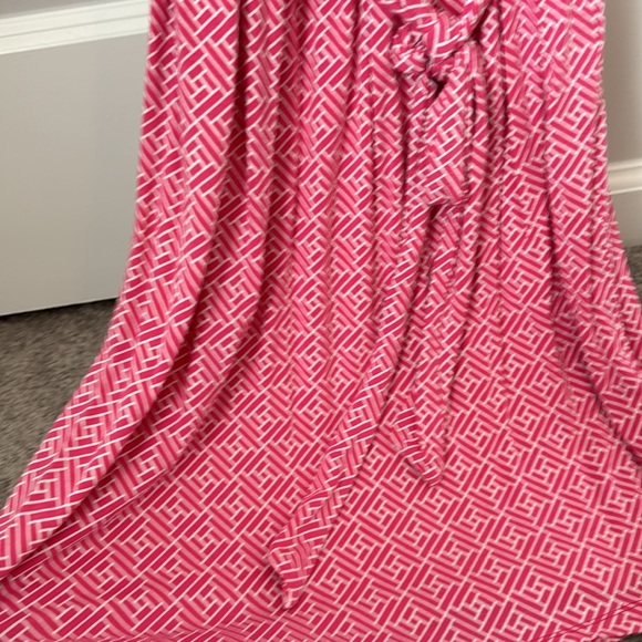 Pink Geometric Pattern Dress - Picture 3 of 4